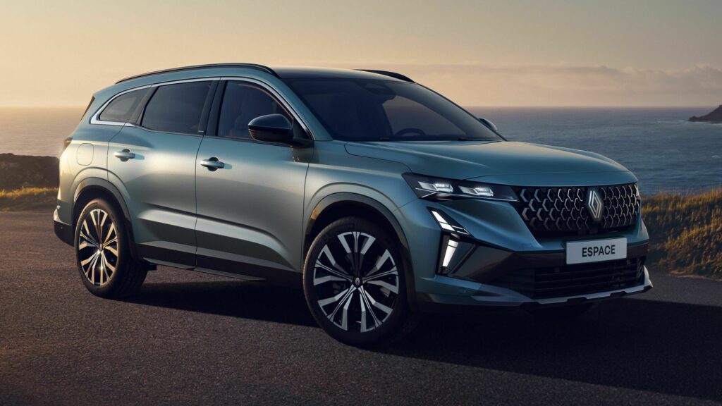  Renault Espace Gets An Early Facelift With Sharper Looks And More Comfort