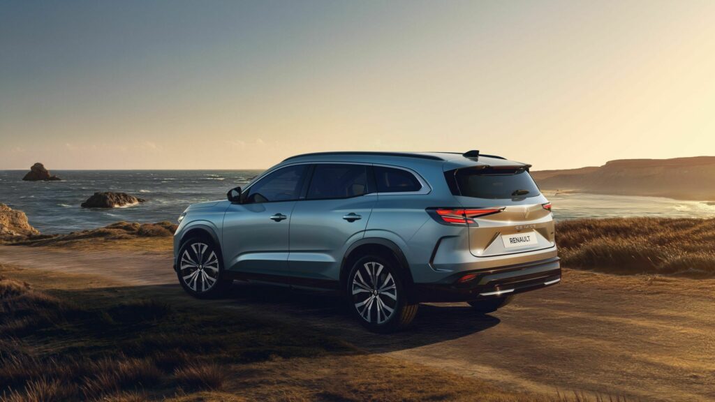 Renault Espace Gets An Early Facelift With Sharper Looks And More ...