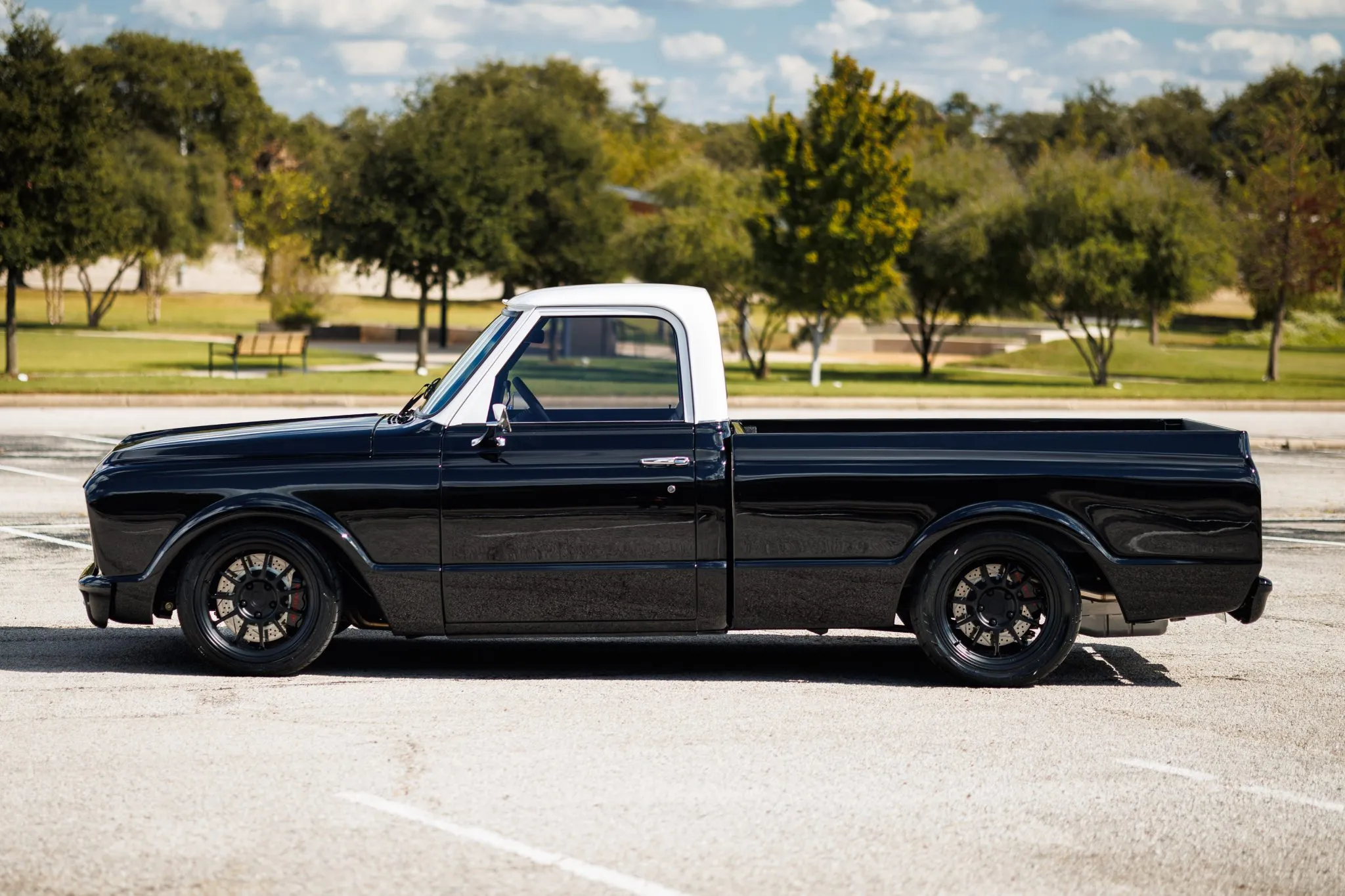Chevrolet C10 Restomod - 2