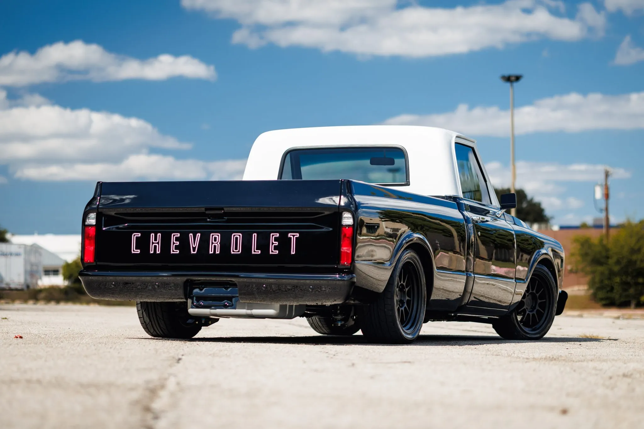 Chevrolet C10 Restomod - 5
