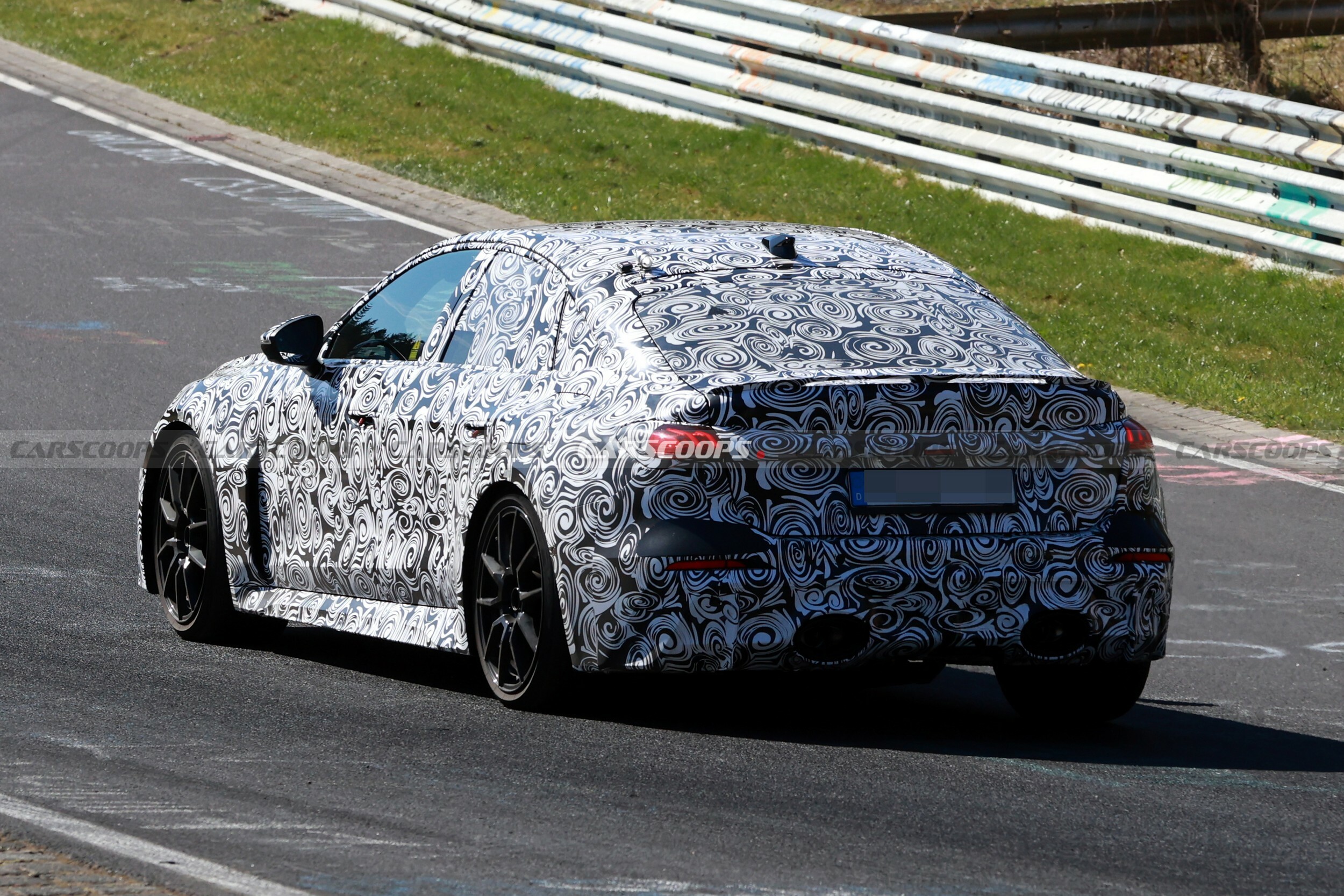 2026 Audi RS5 428 212