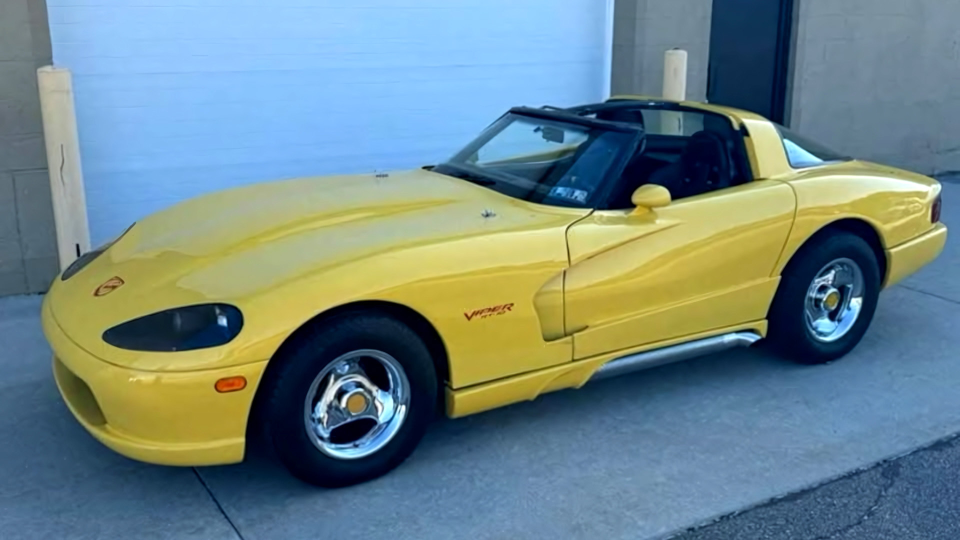 Ever Wanted A Viper And Corvette But Only Had One Parking Spot?