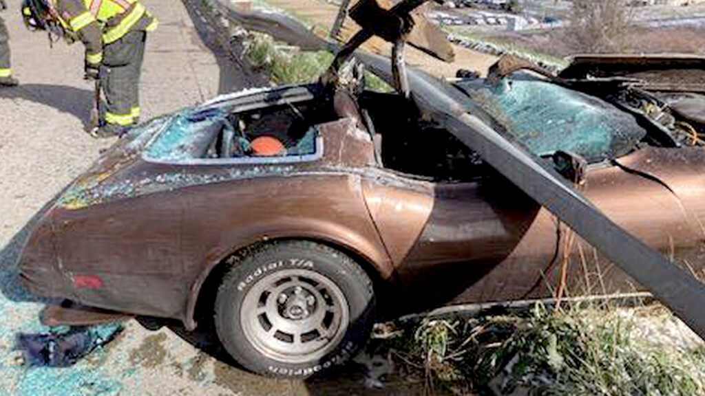  Corvette Driver Survives Crash With His Head Left To Tell The Tale