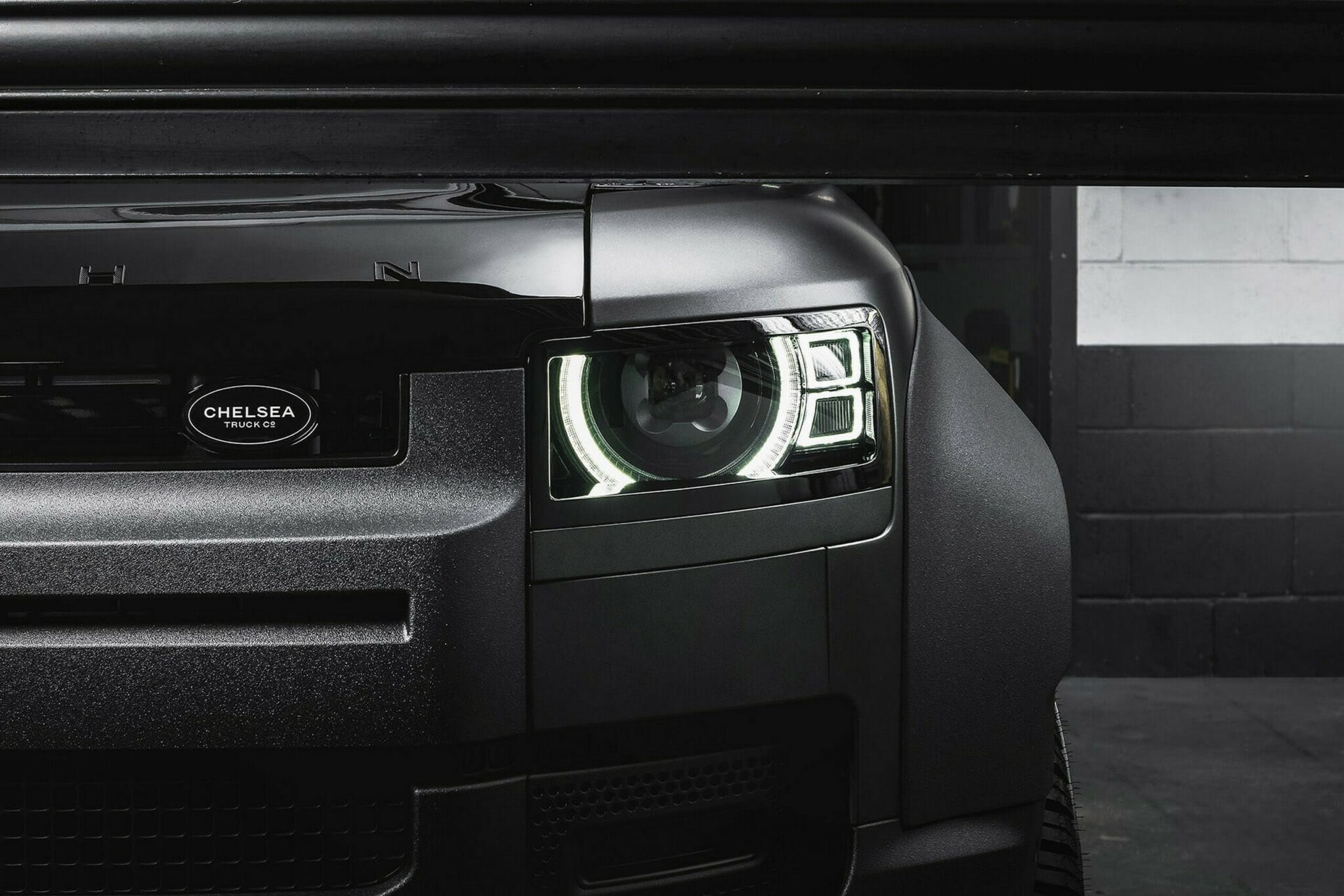 This Is What $32K Gets You In Land Rover Defender Mods | Carscoops