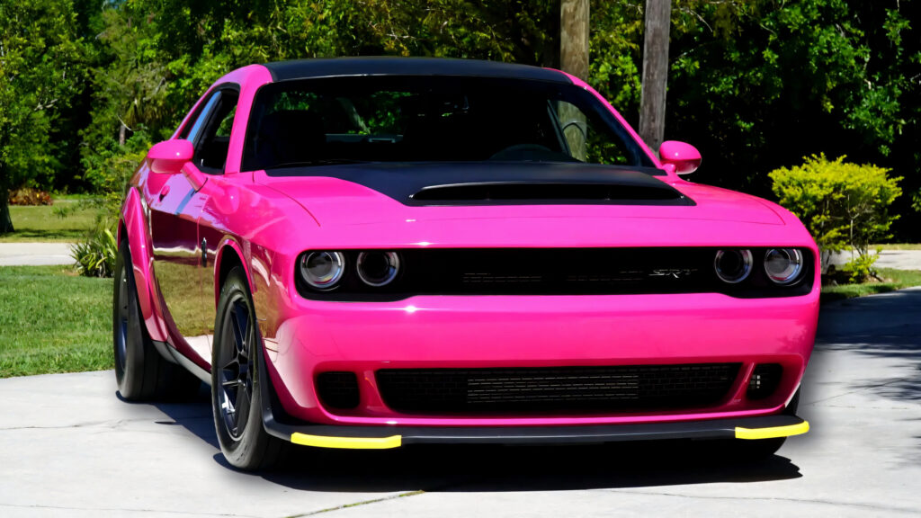  Someone Paid $450,000 For This Dodge Challenger