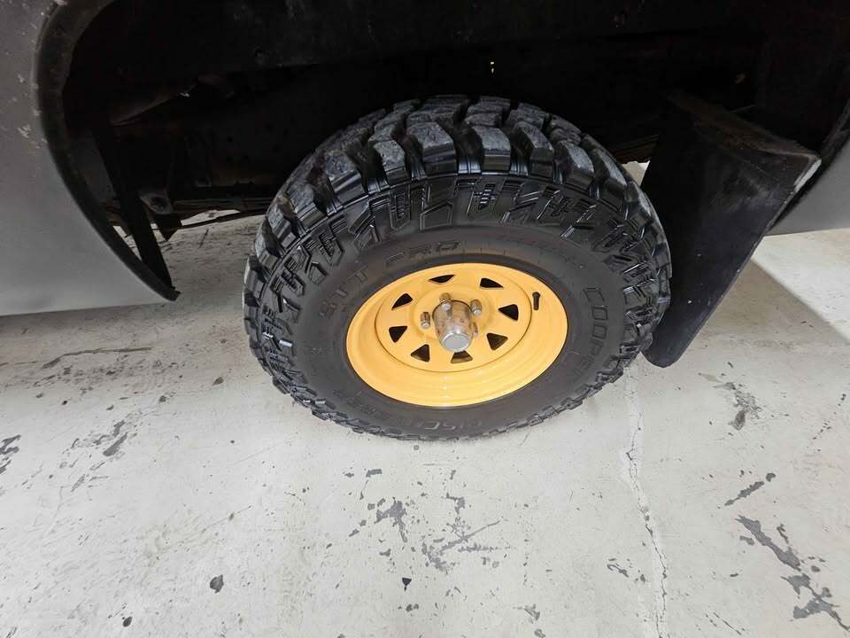 Dodge Macho Power Wagon - 7