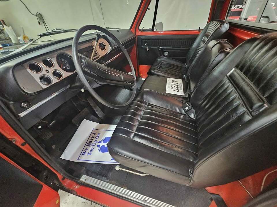 Dodge Macho Power Wagon - 8