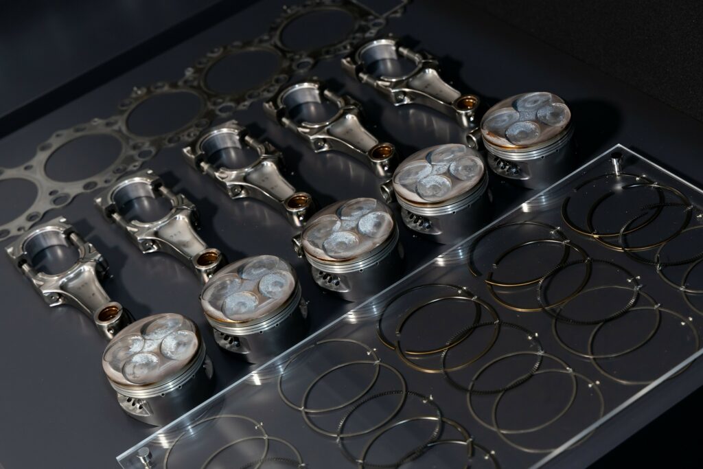  Honda&rsquo;s Breaking Up Iconic Race Cars Like Senna&rsquo;s F1 And Selling The Parts To Fans