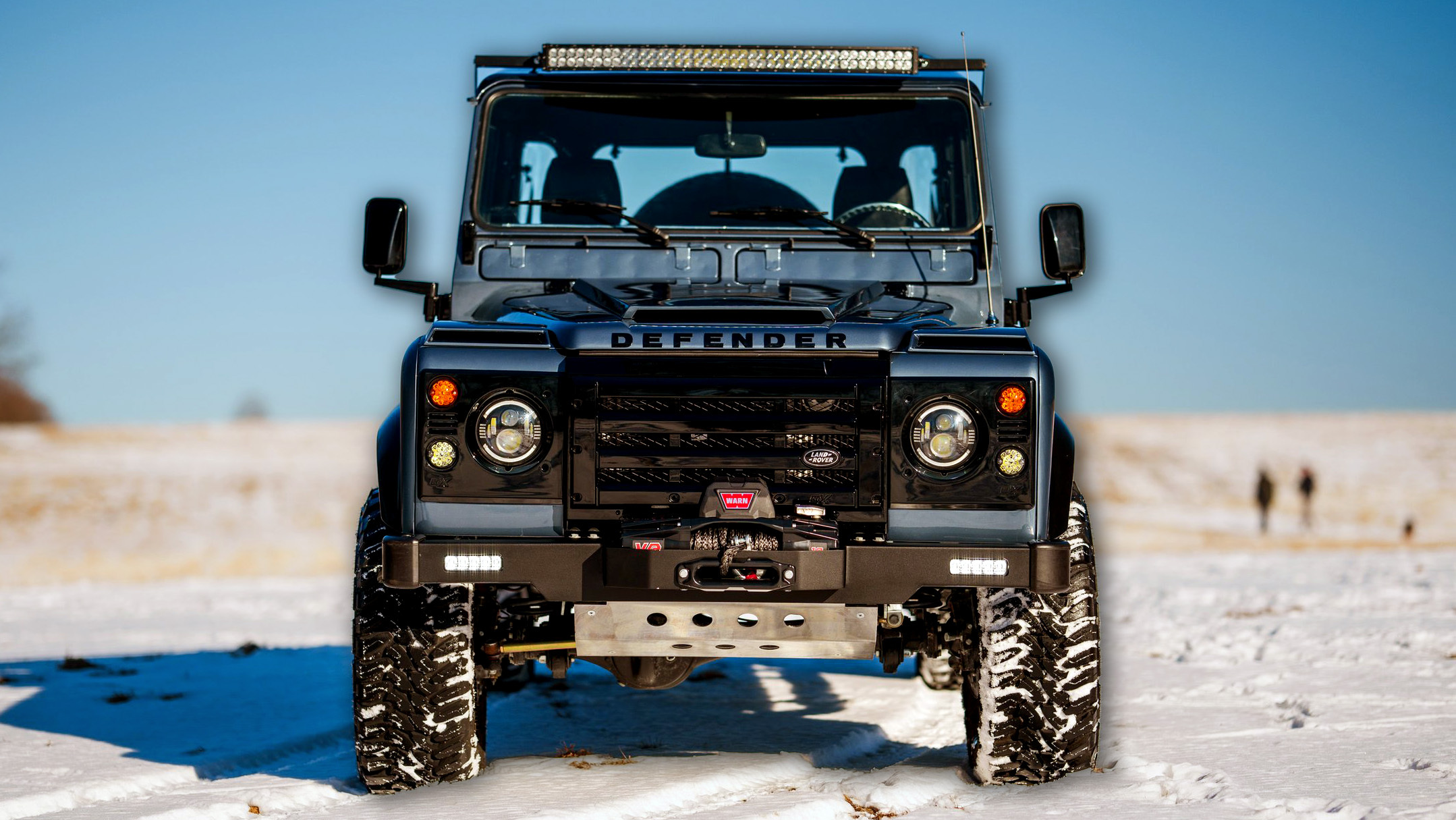 You Might Regret Buying The New Defender After Seeing This Classic