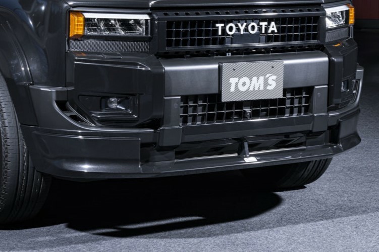 Tom's Racing Parts TOM’s Racing Made A Sporty Land Cruiser For People Who Avoid Mud ...