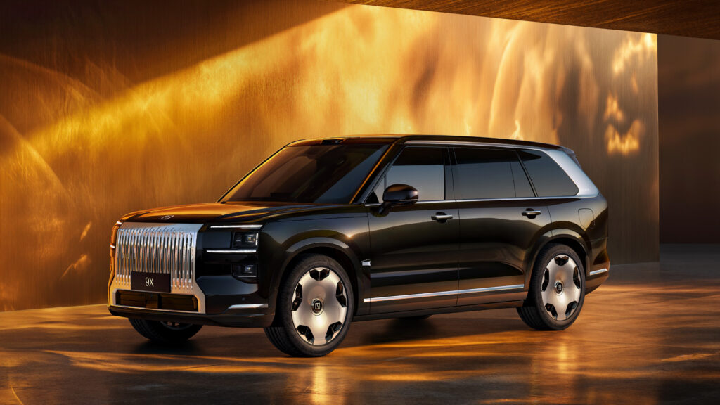  Democrats Rarely Back Trump&rsquo;s Tariffs, Until China&rsquo;s Automakers Came Up