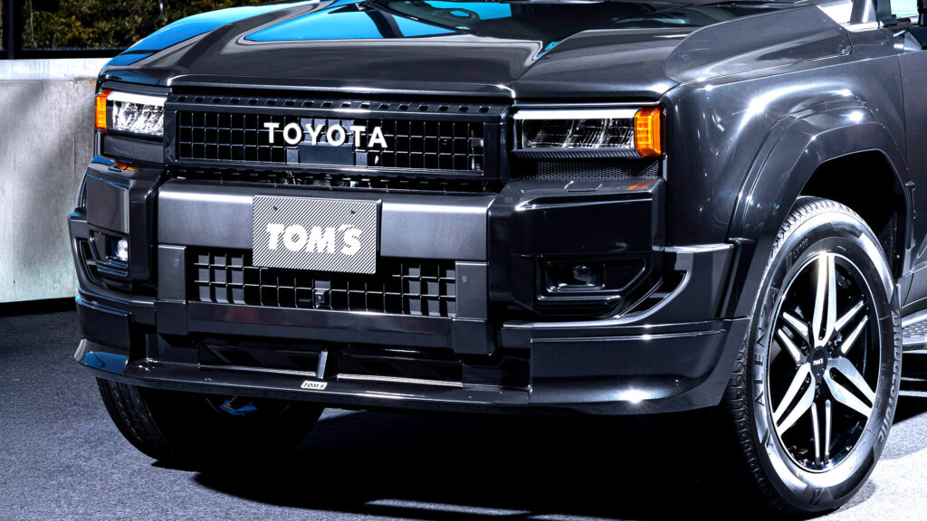  TOM’s Racing Made A Sporty Land Cruiser For People Who Avoid Mud