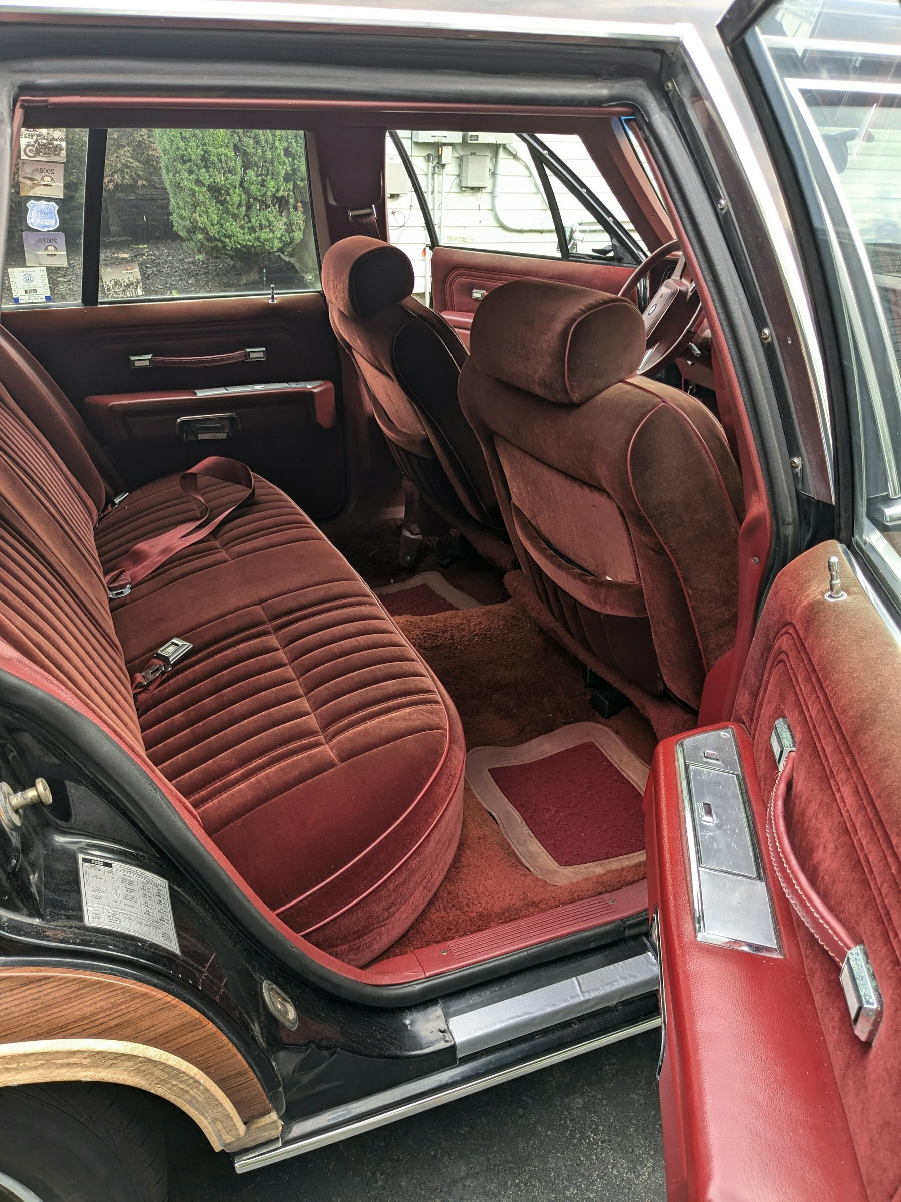 Ever Wonder What A Perfectly Preserved ‘80s Family Car Looks Like ...