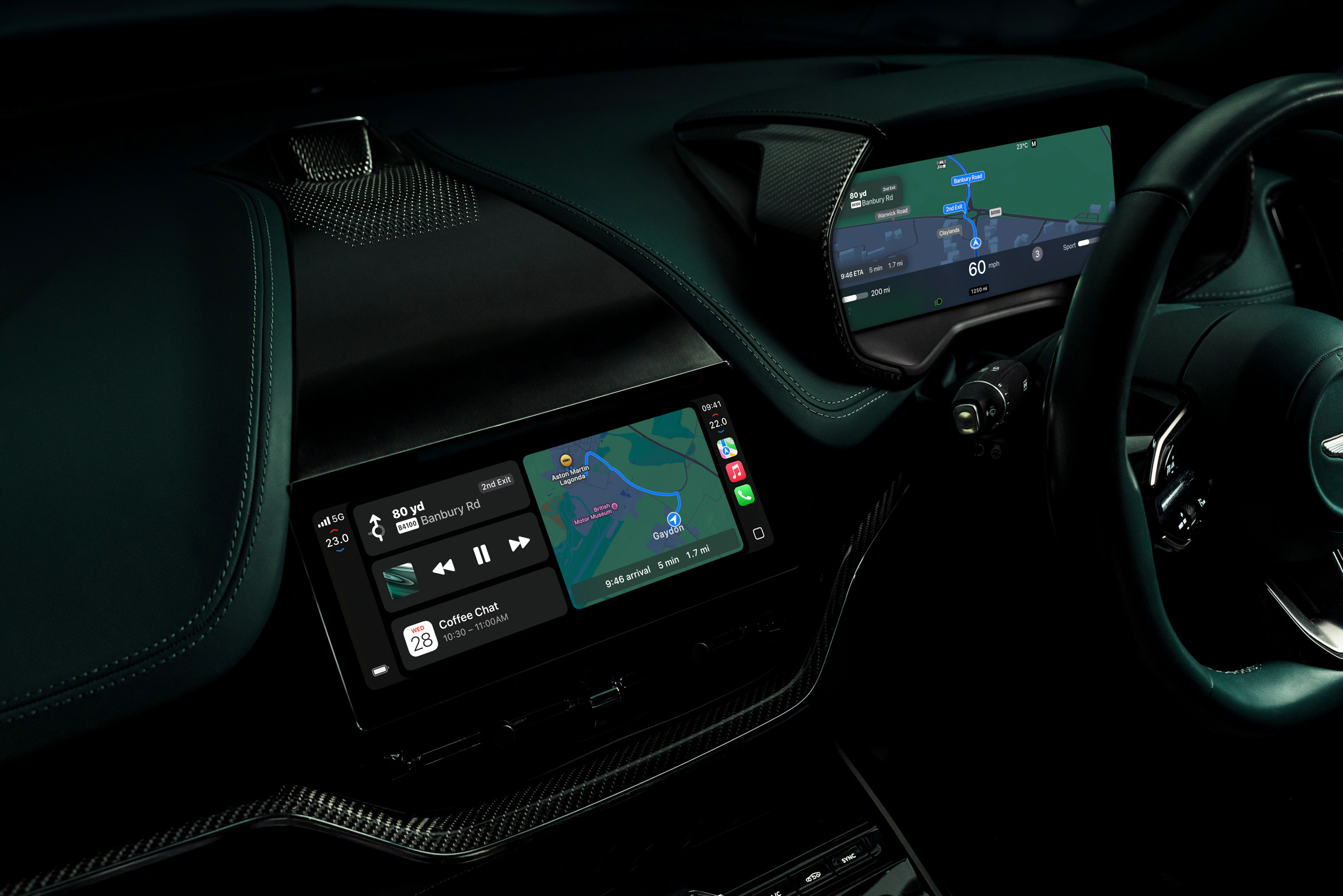 Apple CarPlay Ultra Aston Martin 00008