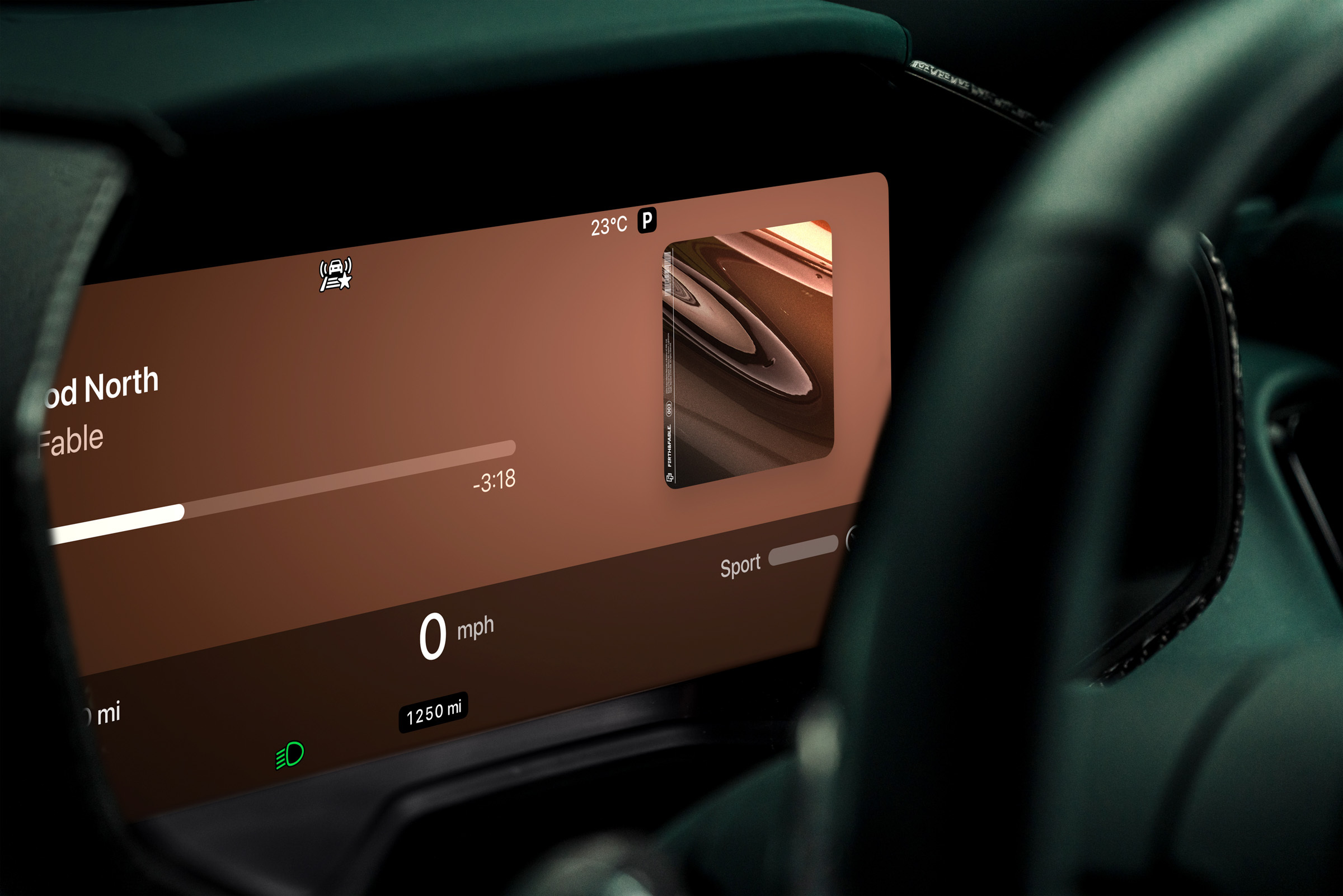 Apple CarPlay Ultra Aston Martin 00010