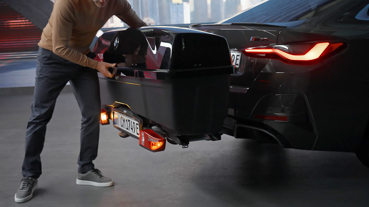 BMW’s Cargo Solution Solves A Problem You Didn’t Know You Had | Carscoops