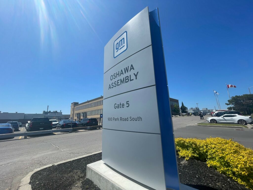  GM Slashes Hundreds Of Jobs In Canada to Dodge Tariffs And Keep Trump Happy