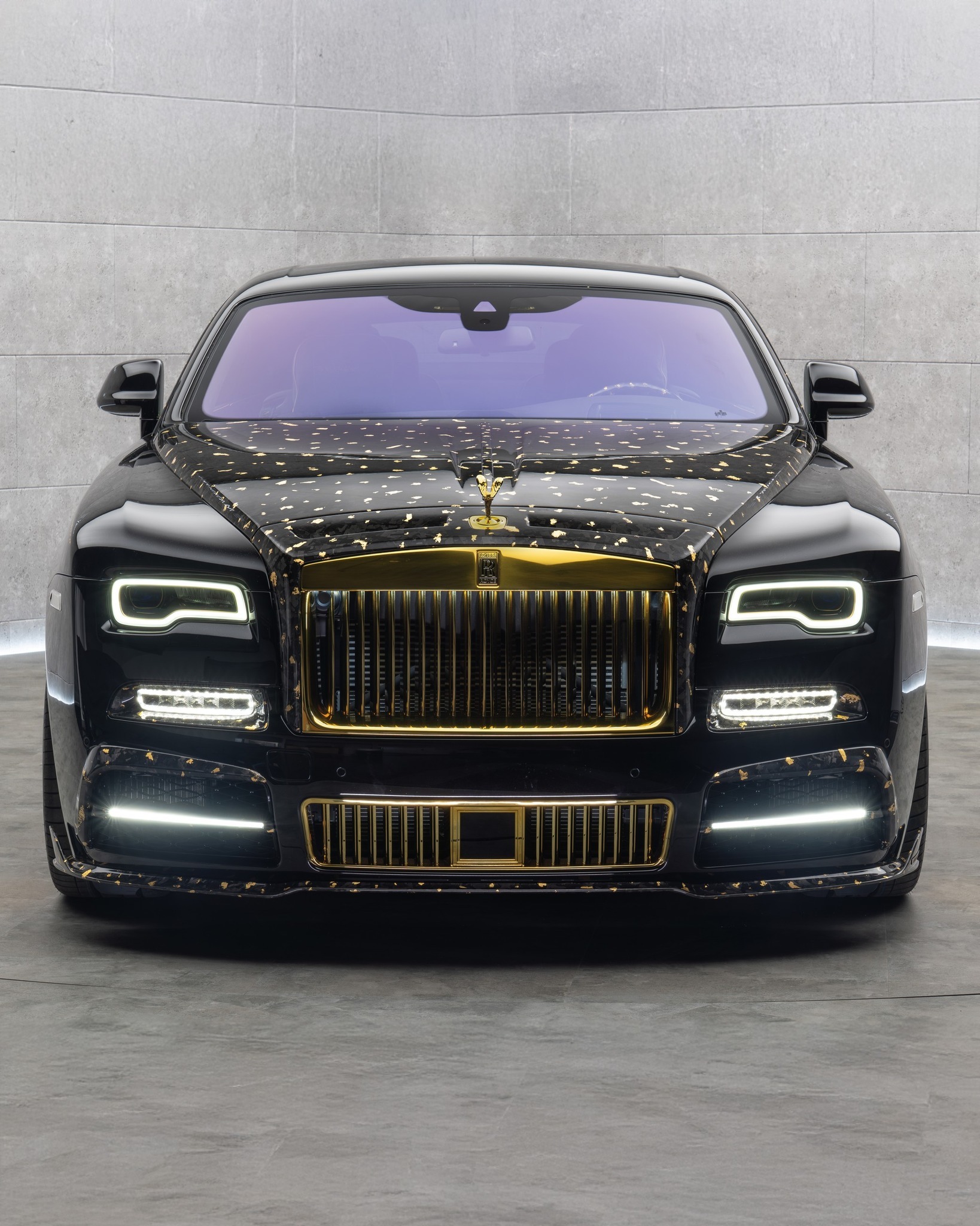 This Rolls-Royce Looks Like A Mafia Wedding Crashed A Carbon Fiber Factory  | Carscoops