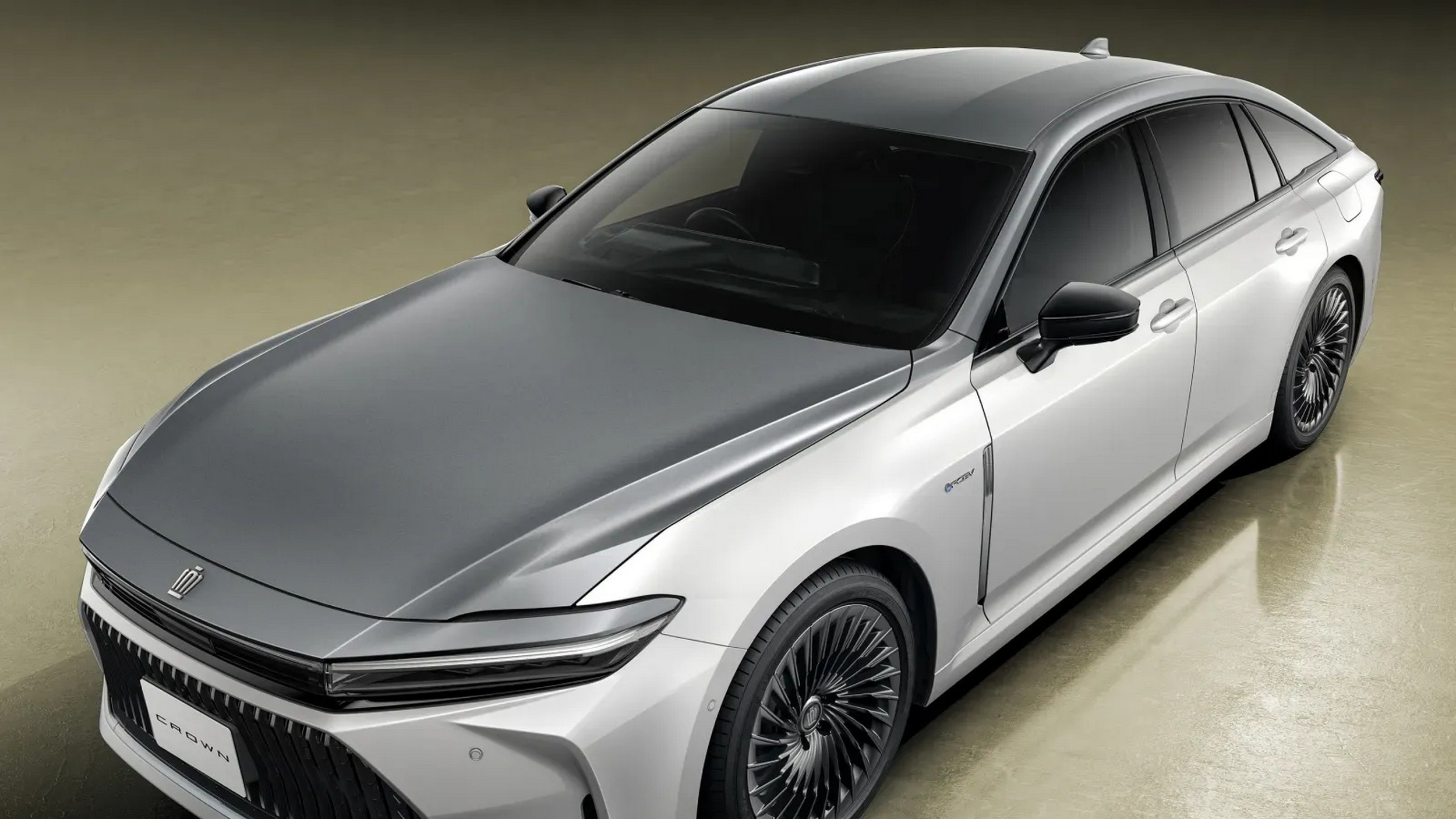 Special Edition Toyota Crown Delivers Maybach Vibes Without