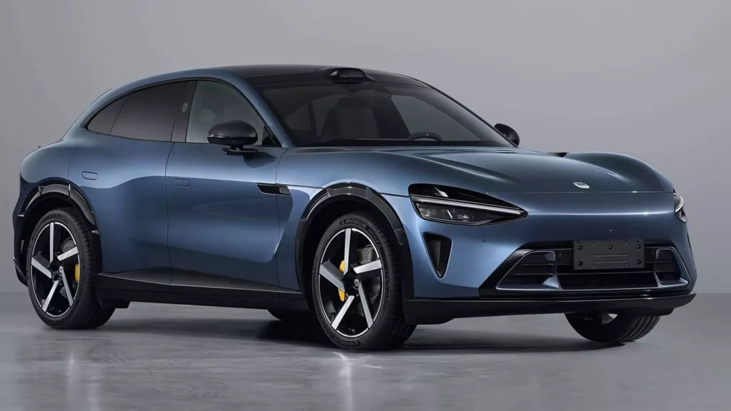  Xiaomi YU7 SUV Looks Like A Ferrari Purosangue And McLaren Rolled Into One