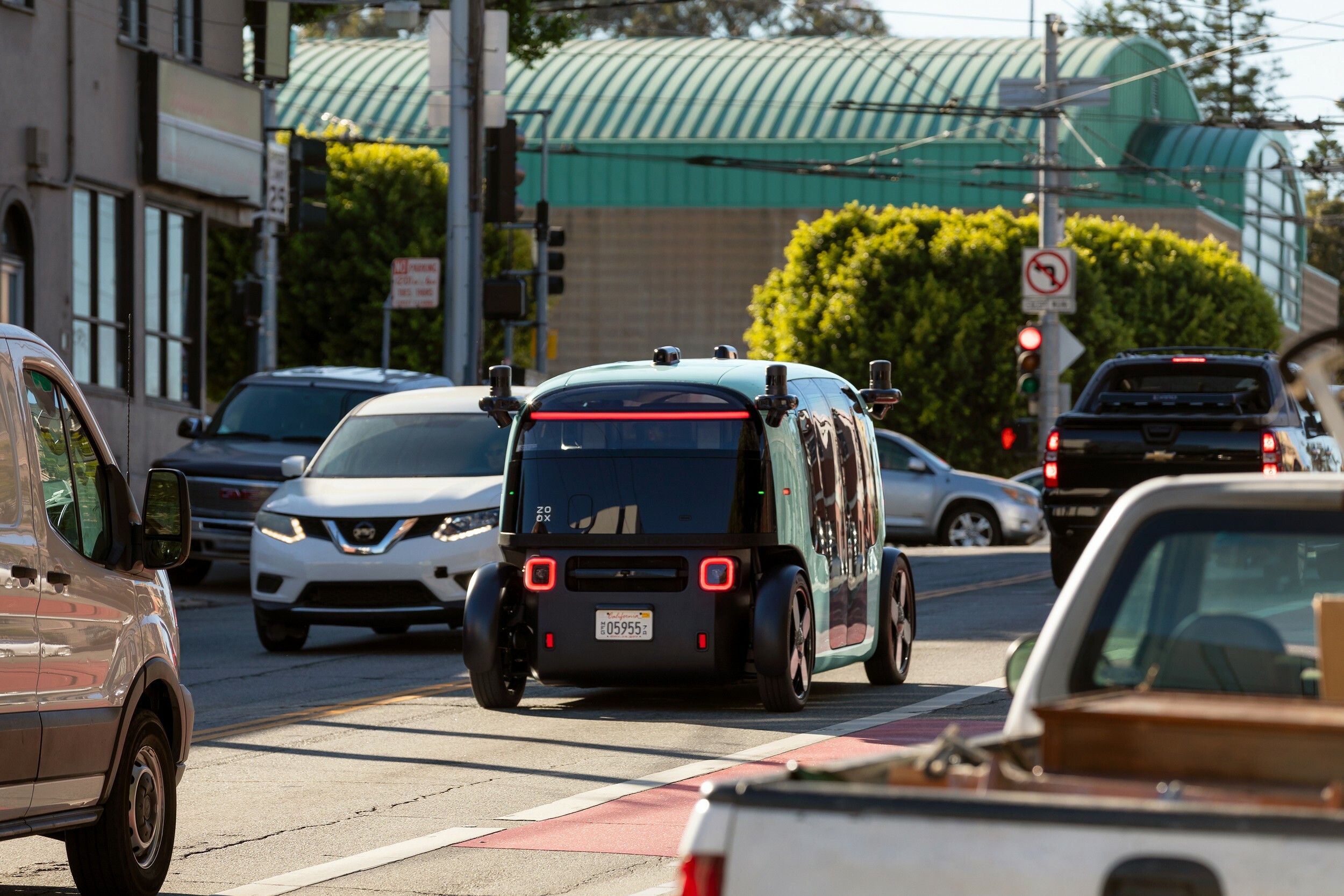 Zoox Robotaxi 529 9