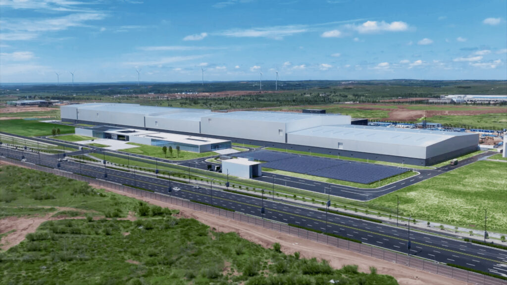  Massive US Battery Plant Grinds To A Halt After Trump&rsquo;s Tariffs