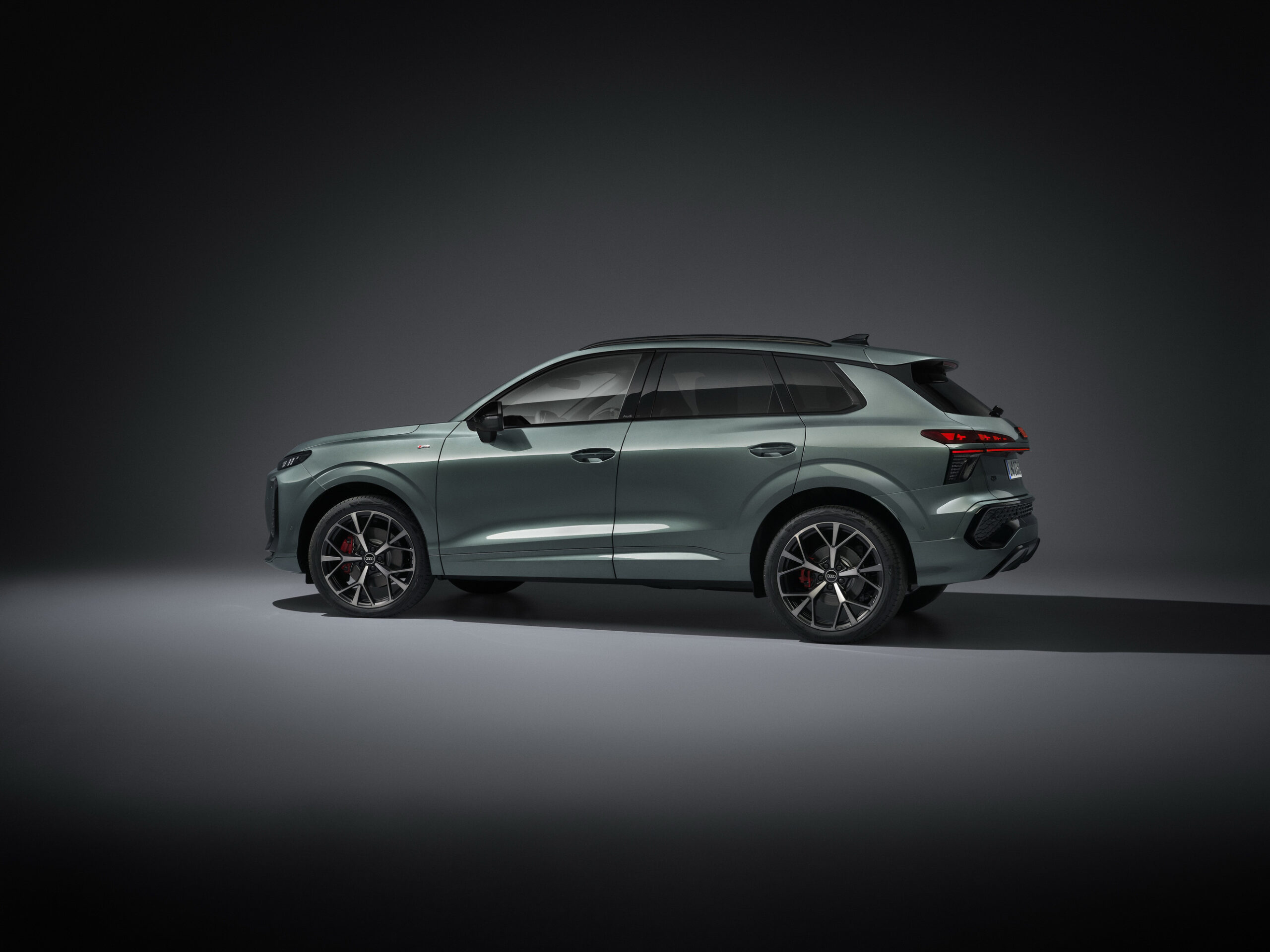 We Asked For More Buttons, So Audi’s Q3 Took Away The Stalks
