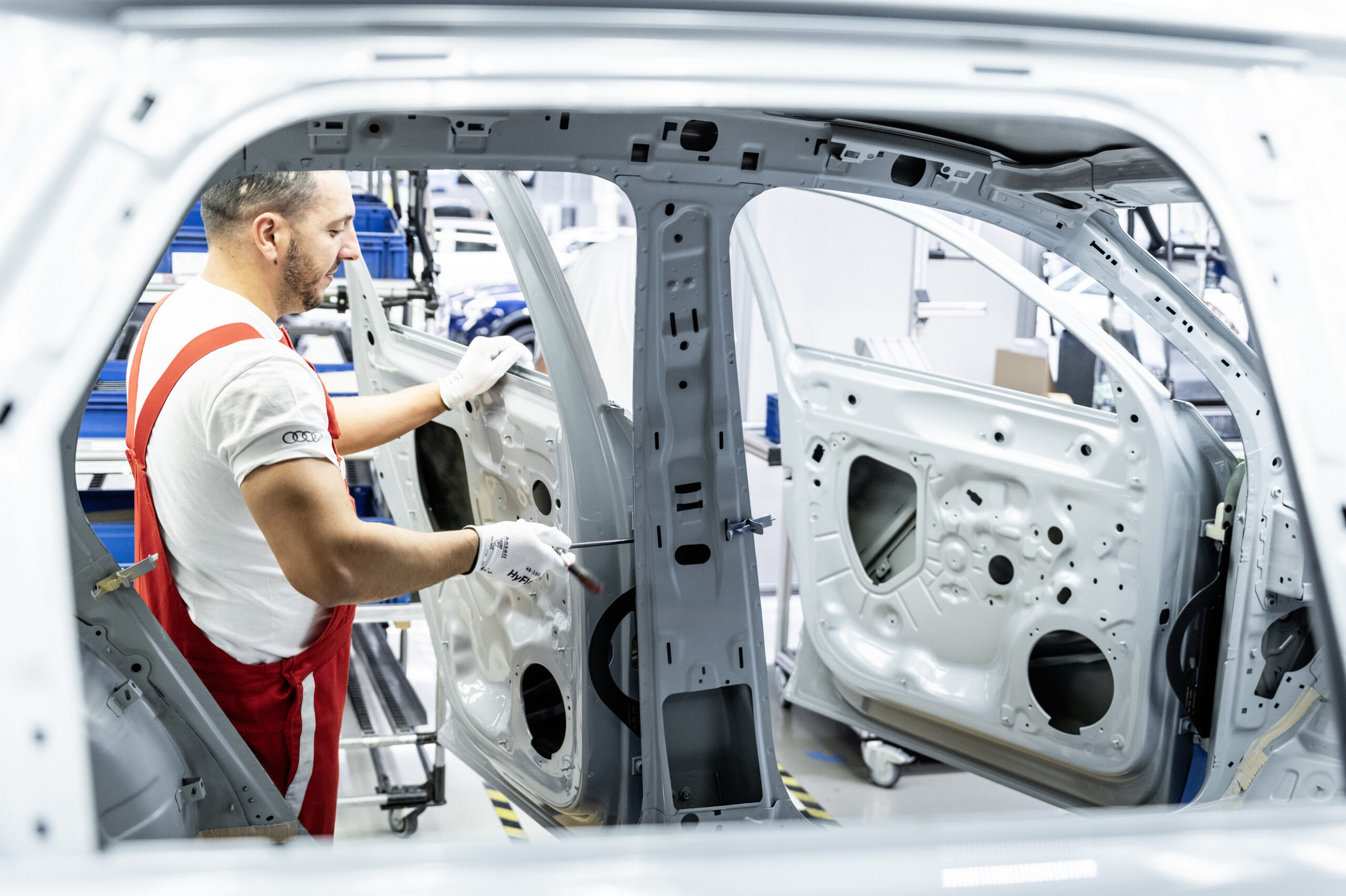 We Asked For More Buttons, So Audi’s Q3 Took Away The Stalks