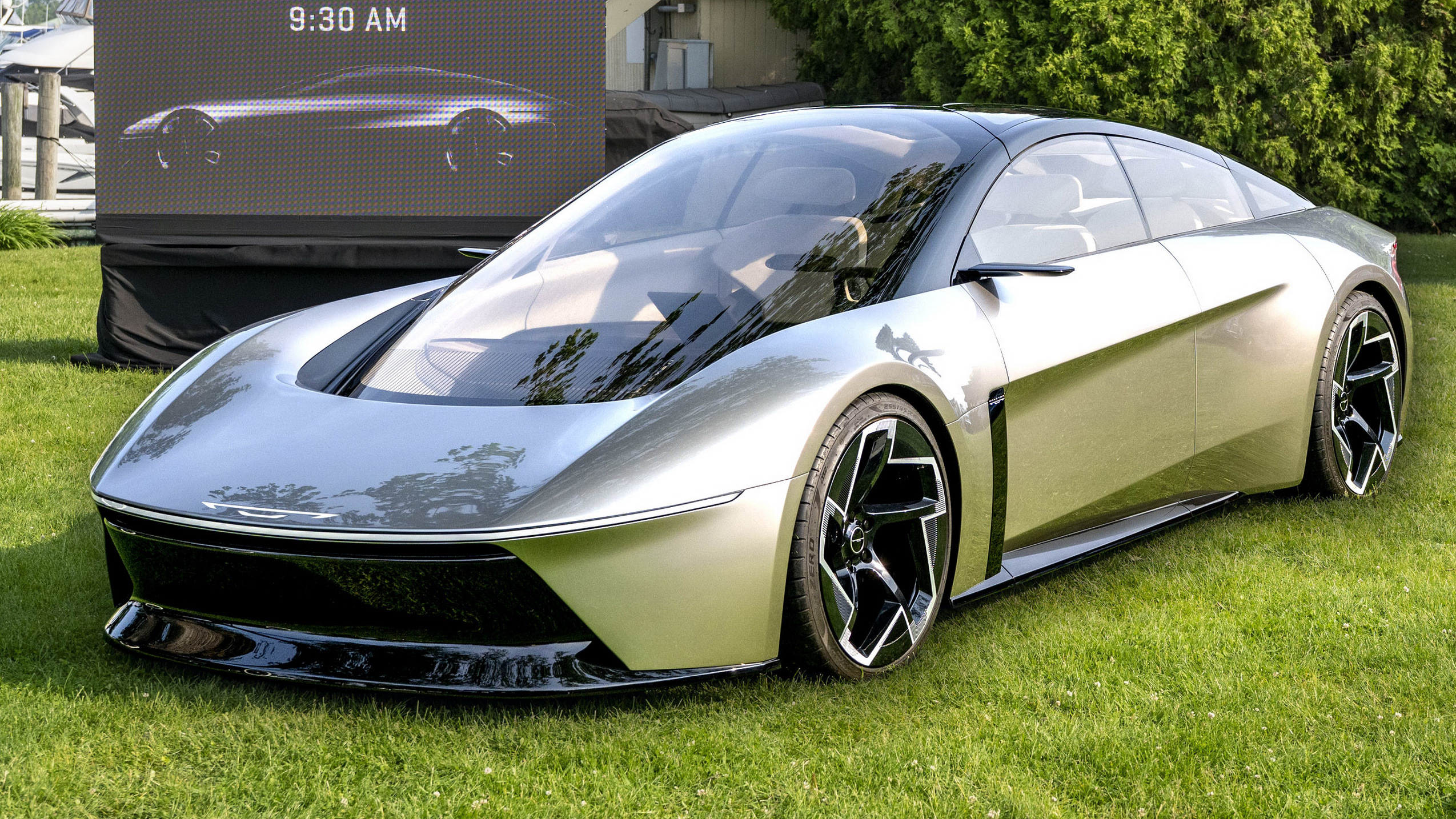 Chrysler May Be Quietly Backing Away From Its EV-Only Reboot