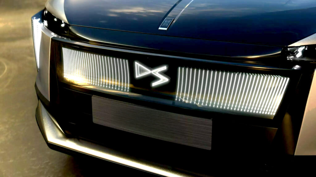  Stellantis’ Most Luxurious French EV May Not Stay Electric Only For Long