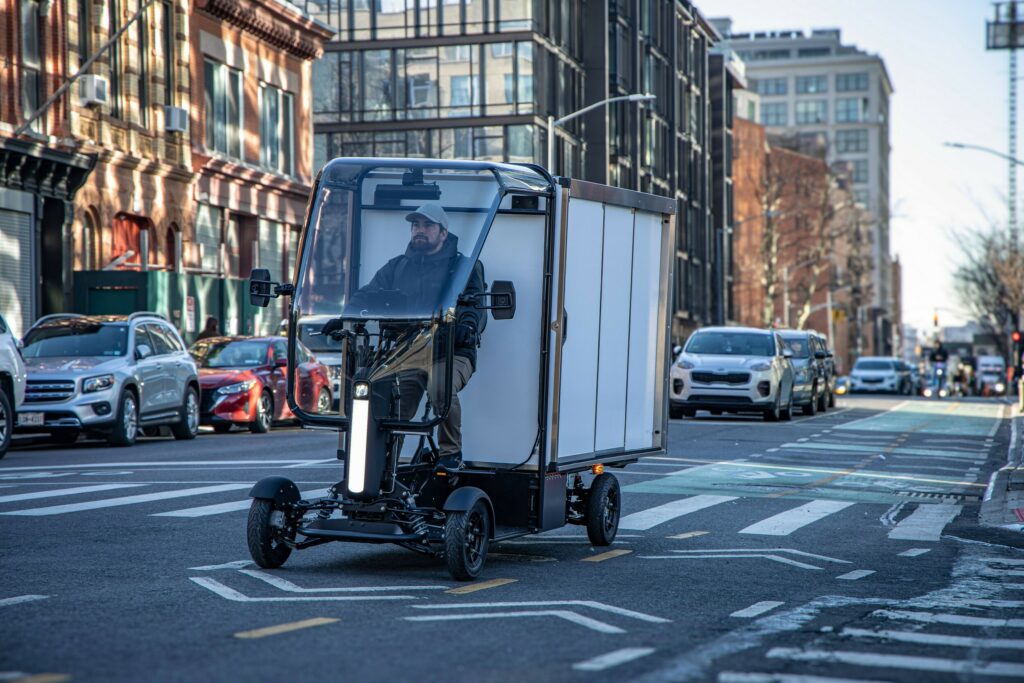 Fastport eQuad delivery vehicle