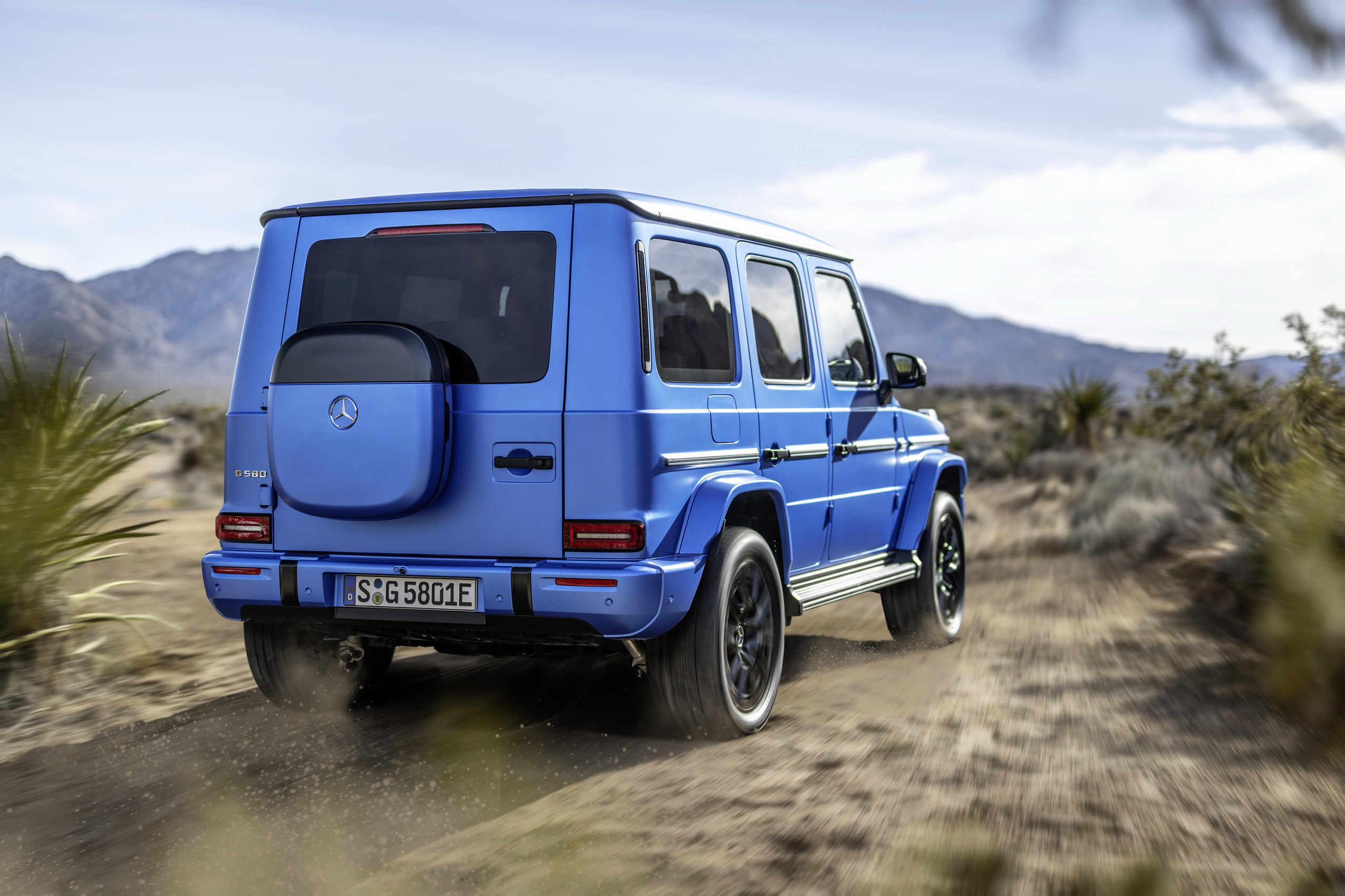 Mercedes G580 EQ 000002