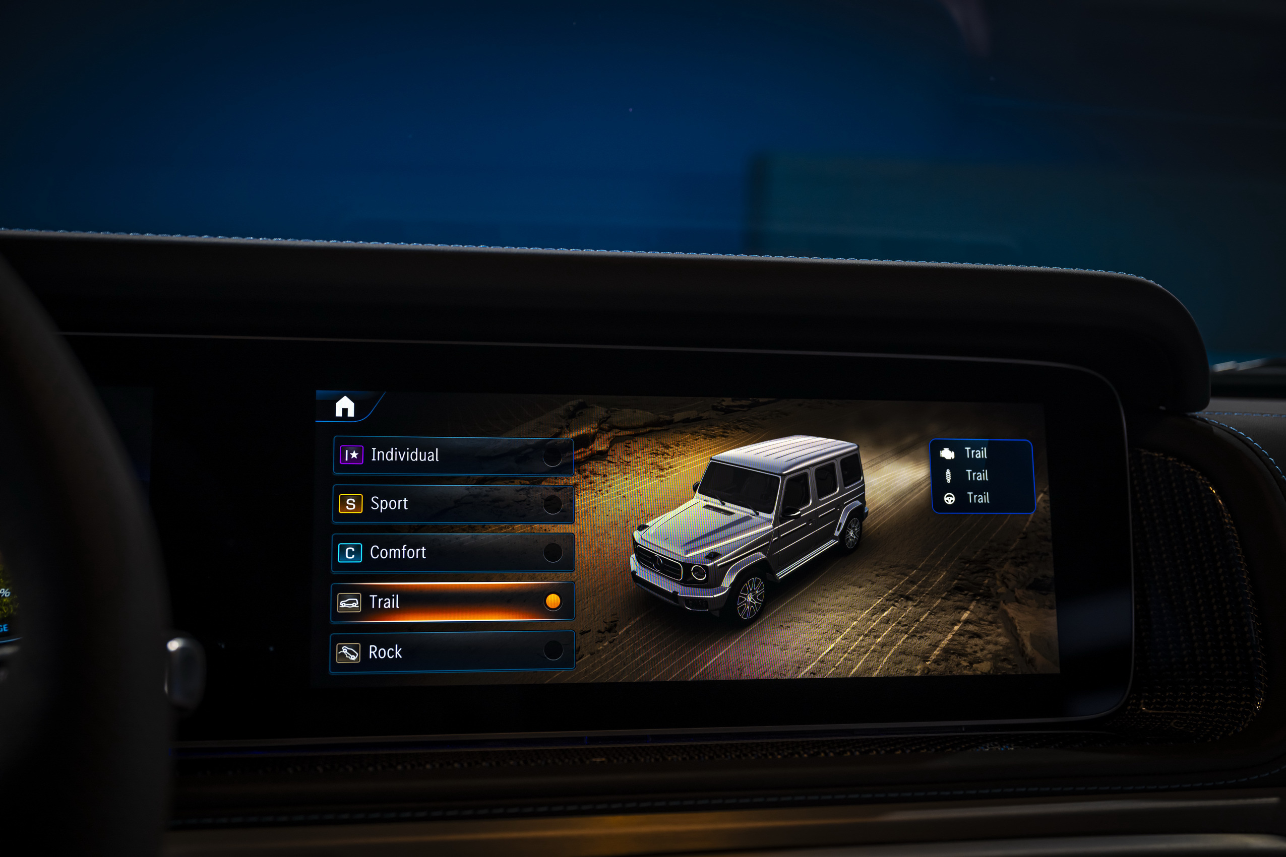 Mercedes G580 EQ 000024