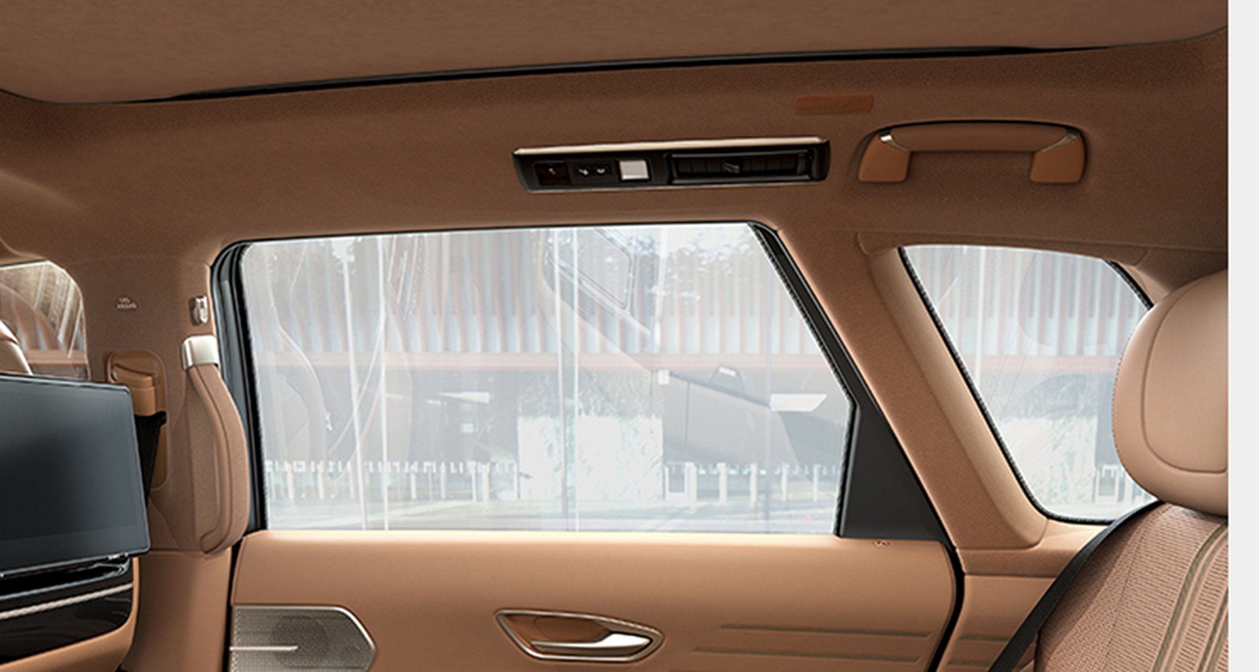 Toyota’s Most Luxurious SUV Can Now Block Out The World In Seconds ...