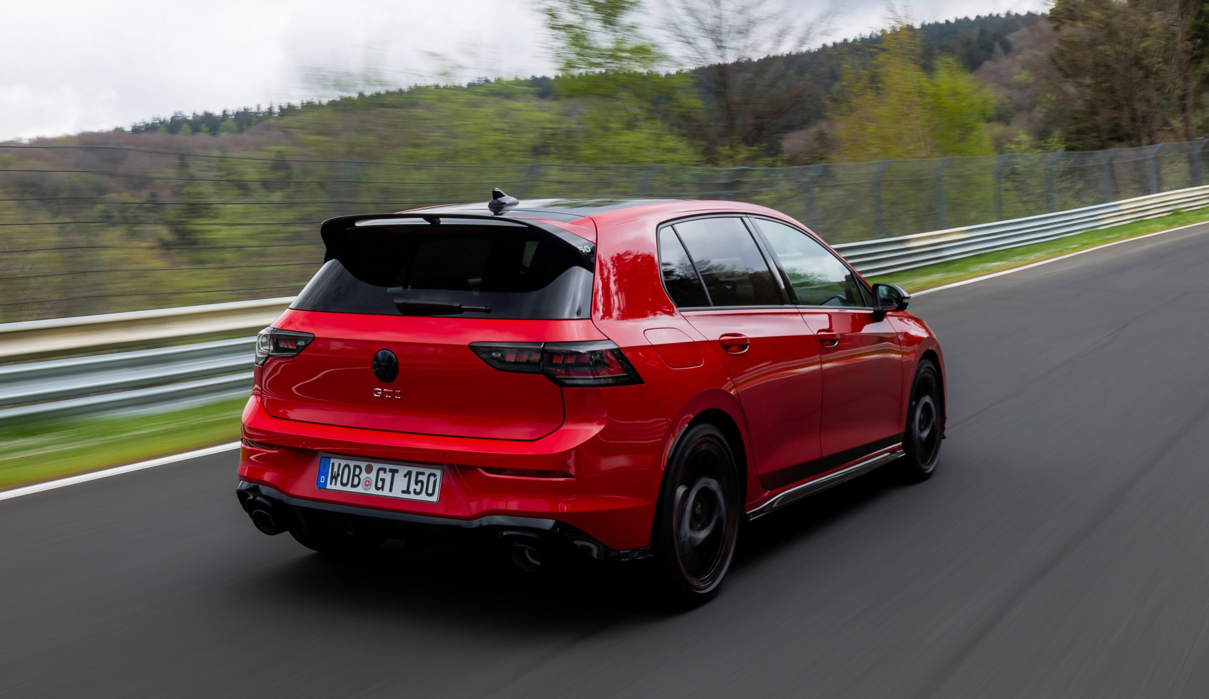 Honda’s Civic Type R Held This Record For 3 Years, VW’s 321 HP Golf Just Took It Back