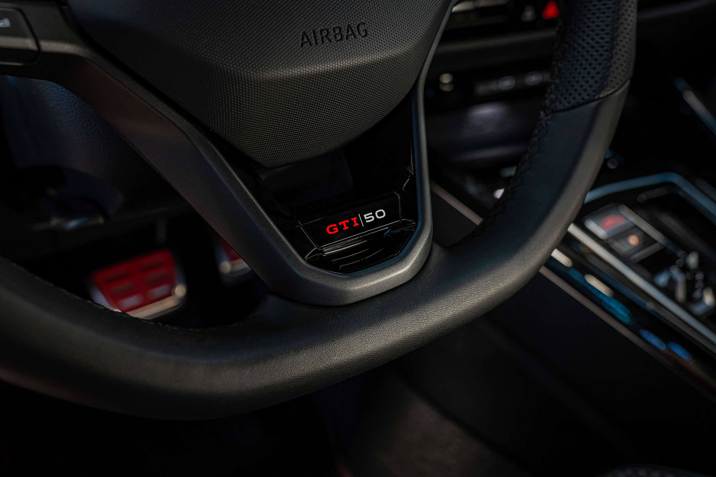 Honda’s Civic Type R Held This Record For 3 Years, VW’s 321 HP Golf Just Took It Back