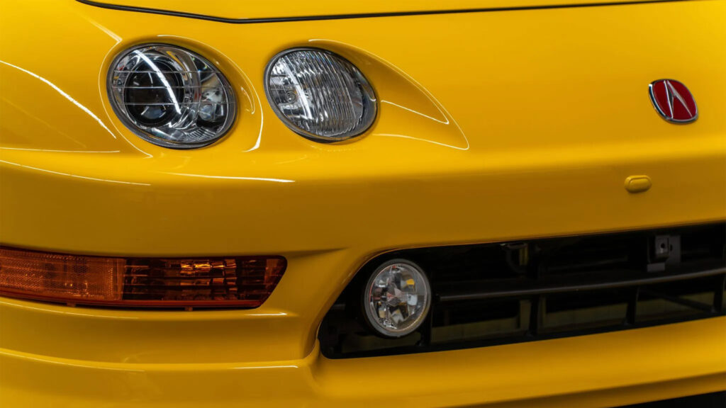  Acura Integra Type R Bidding Hits $120,000 And Is Just Getting Started