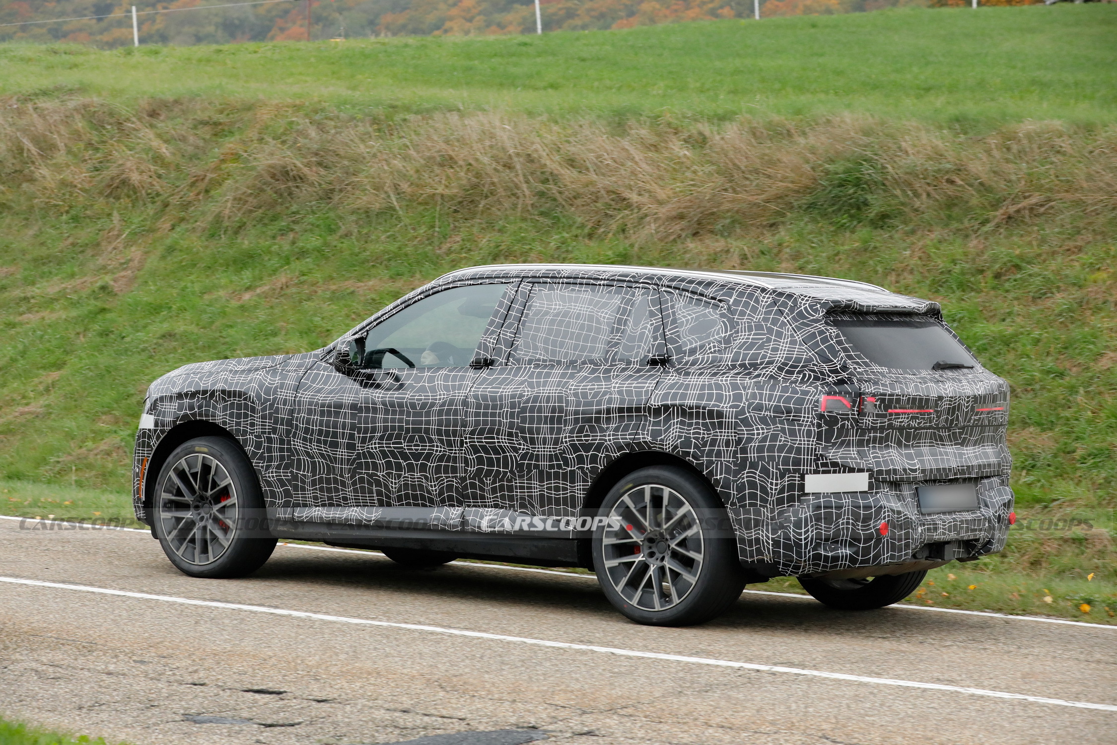 BMW’s Neue Klasse X5 Drops The Split Tailgate It Was Known For