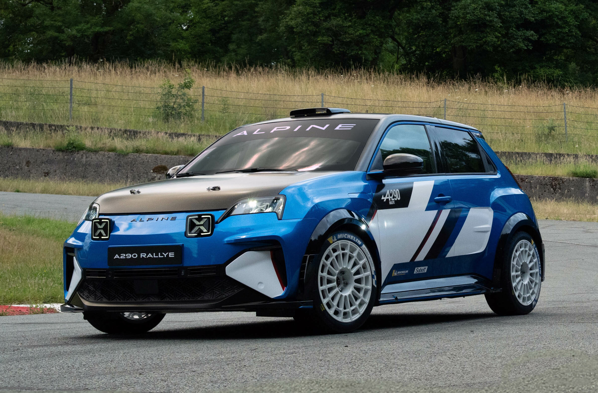 Alpine’s New A290 Rallye Throws Mud And Sparks At $70K | Carscoops