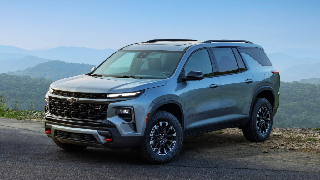  GM Quietly Pulls Some New SUVs Without Saying Why