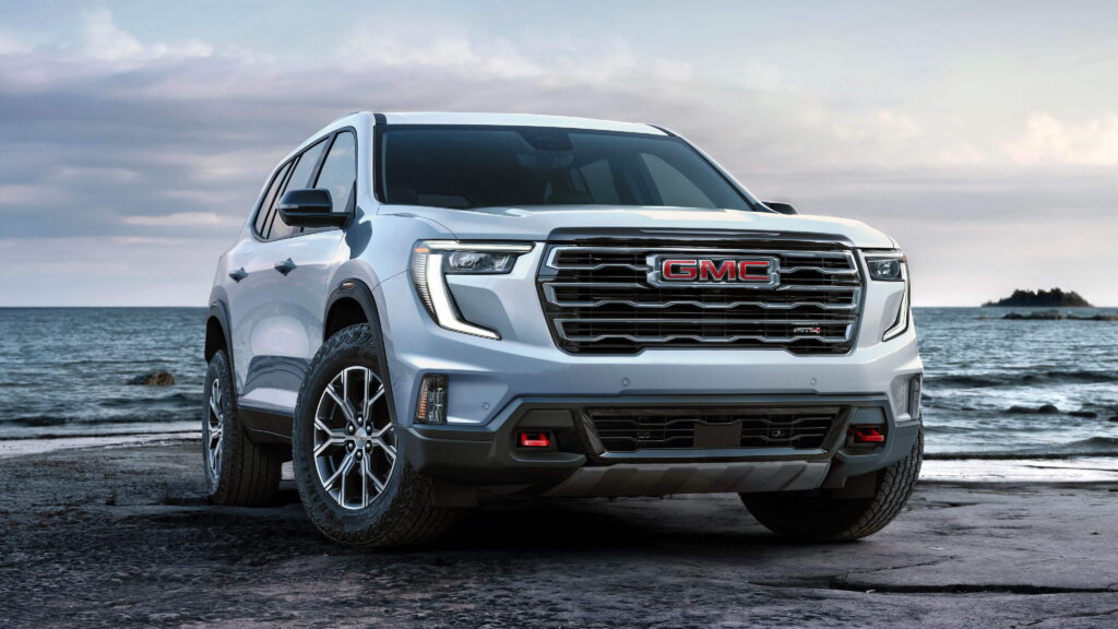  GM Quietly Pulls Some New SUVs Without Saying Why