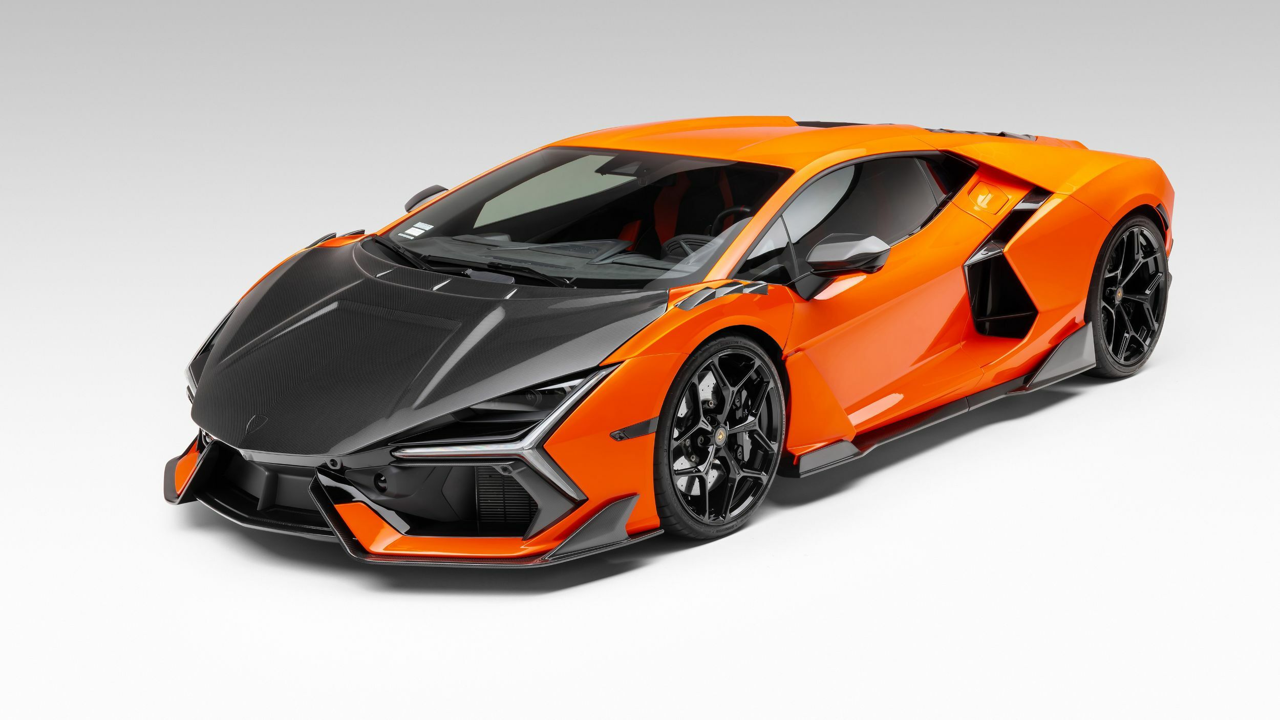 You Can Spend $14K On A Diffuser For This Lambo And That's Not The