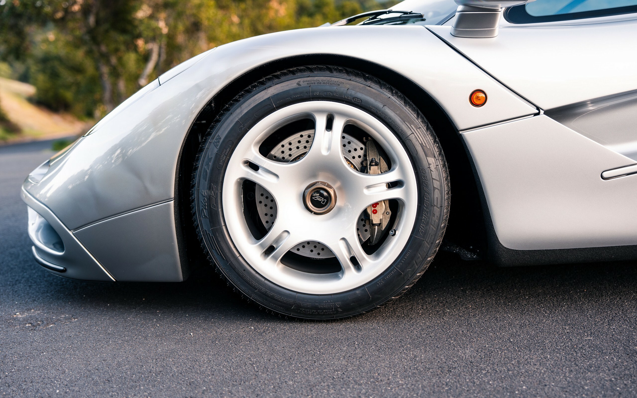 McLaren F1 Larry Ellison Auction - 11