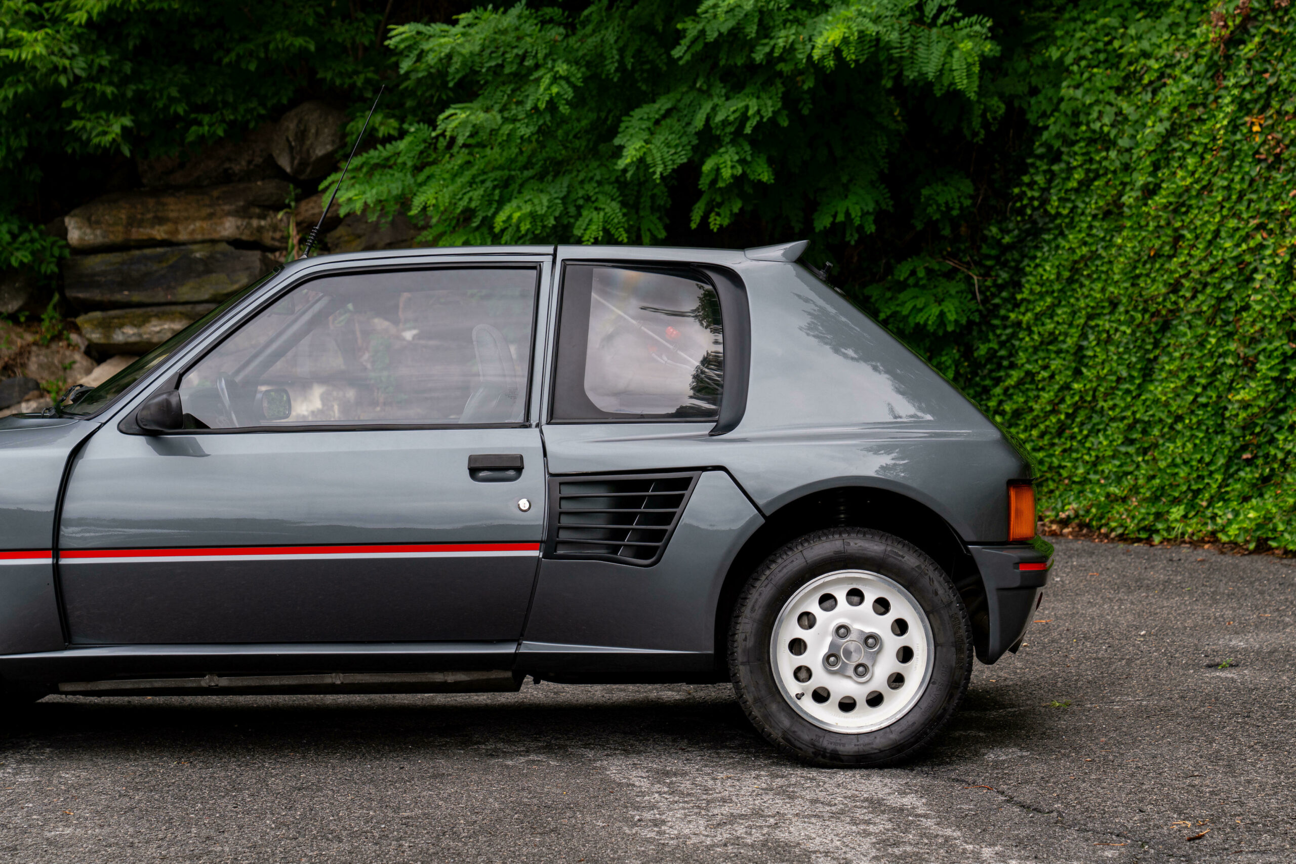 This Ultra Rare Hot Hatch Makes The GR Yaris Look Like A Toy