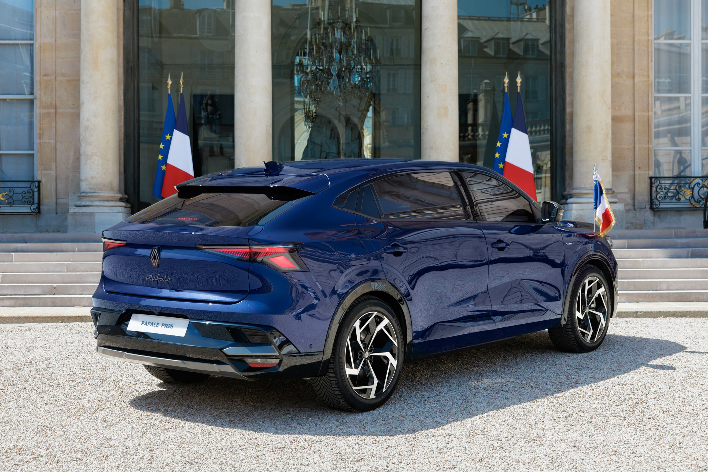 Renault Rafale Macron 00023