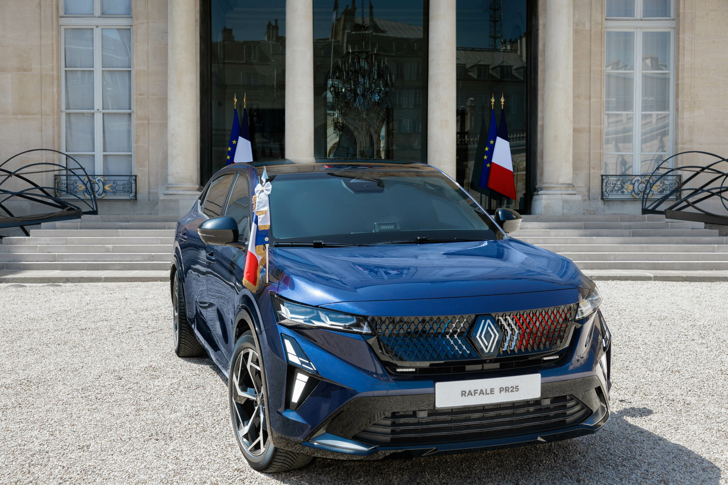 Renault Rafale Macron 00028