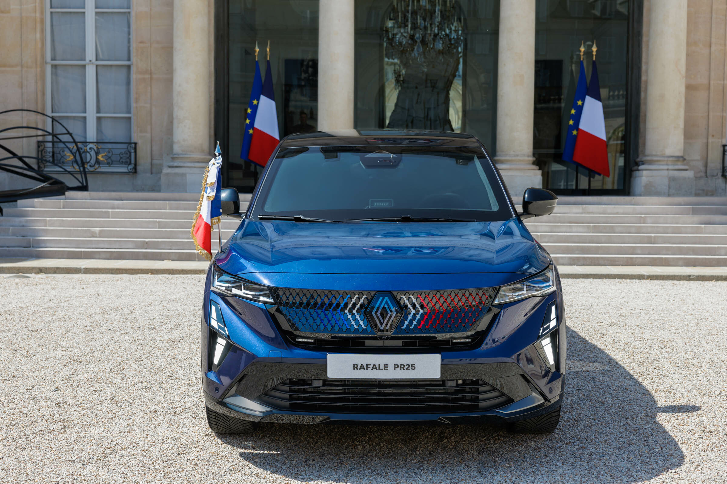 Renault Rafale Macron 00029