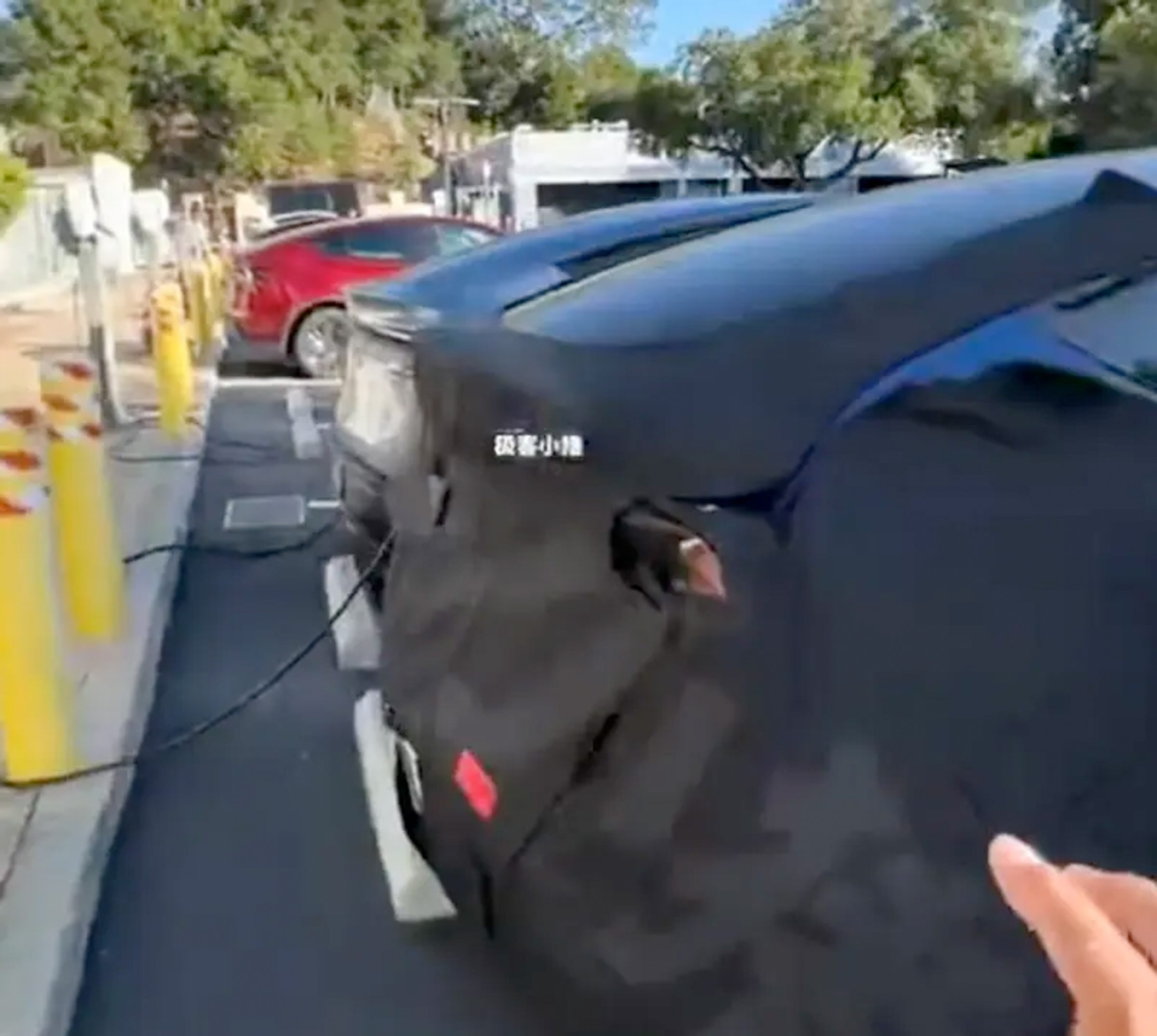 Tesla Model Y budget 00005