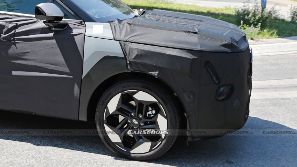  The 2027 Tucson Gives Curves The Cold Shoulder