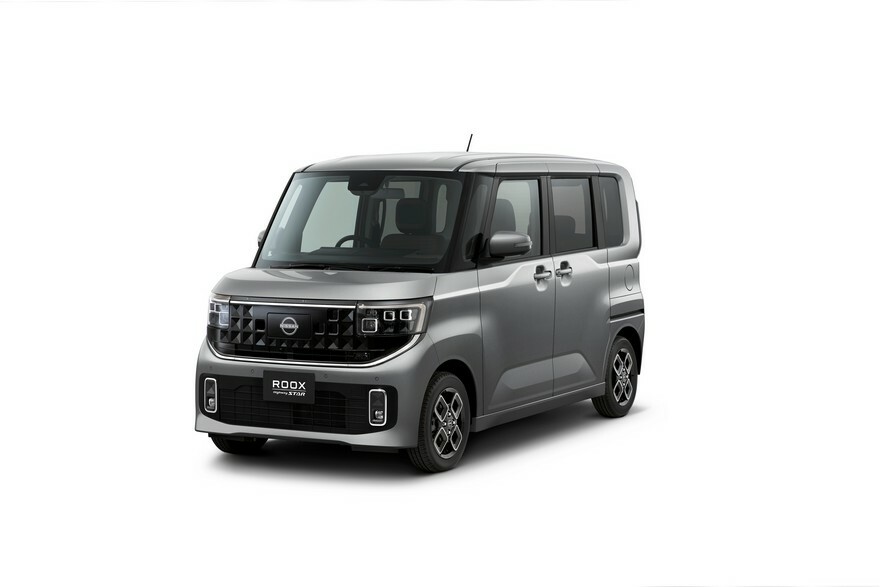 2025-Nissan-Roox-57.jpg